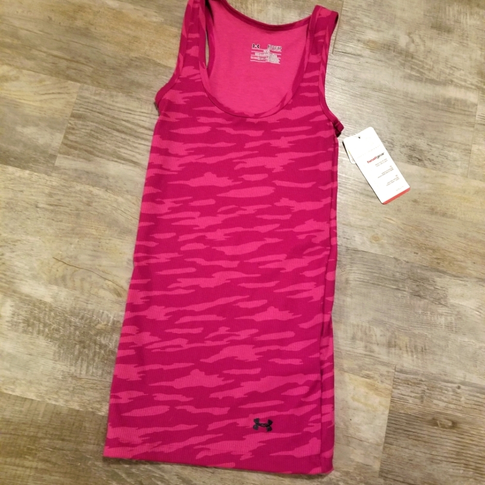 Pink camo tank